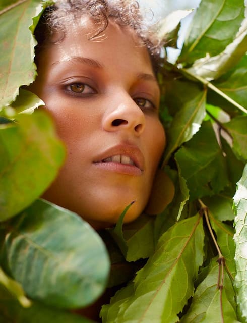 Ari Westpal in Gambia — Vogue Netherlands