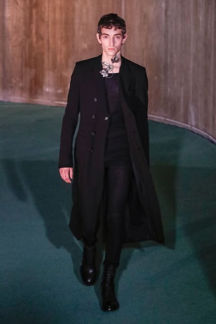 Ann Demeulemeester F/W 20 Men's Show — Ann Demeulemeester