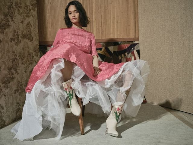 YWYW Magazine