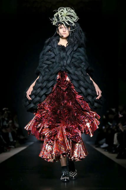 Noir Kei Ninomiya F/W 20 Show — Noir Kei Ninomiya