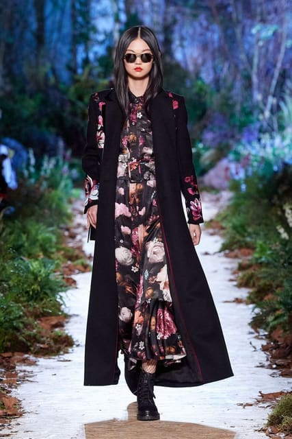 Ralph & Russo F/W 20 Show — Ralph & Russo