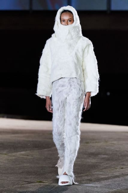 Yeezy F/W 20 Show — Yeezy