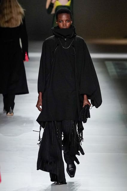 Tobi Oloko — 3
