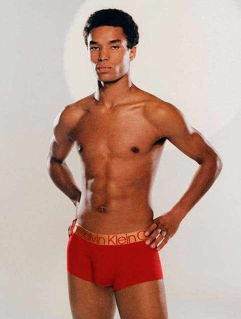 Calvin Klein Holiday 2019 Campaign — Calvin Klein