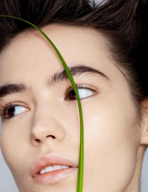 Damp vs Moist — Marie Claire Hong Kong