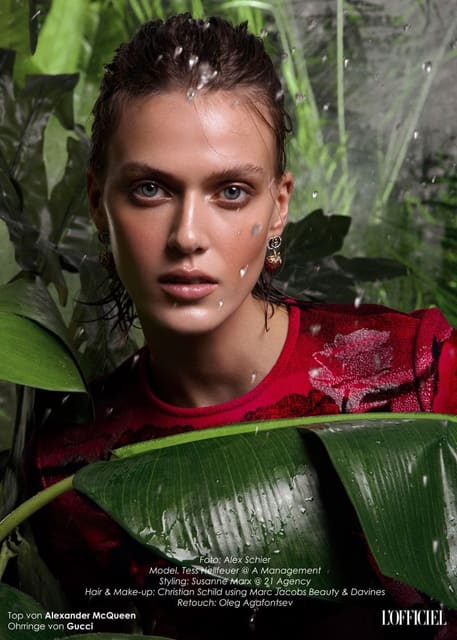 Tess Hellfeuer — 10