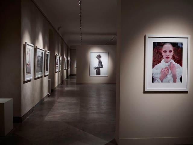 NORTHERN WOMEN IN CHANEL - EXHIBITION DE... — Exhibition