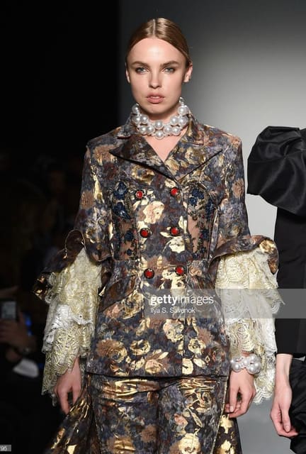 Flying Solo F/W 20 Show