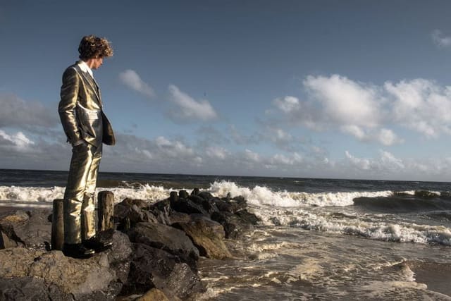 Golden hour — Robb Report Russia