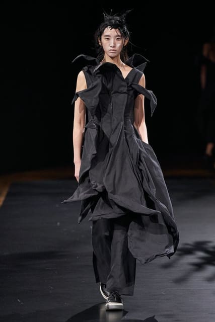 Yohji Yamamoto S/S 21 Show — Yohji Yamamoto