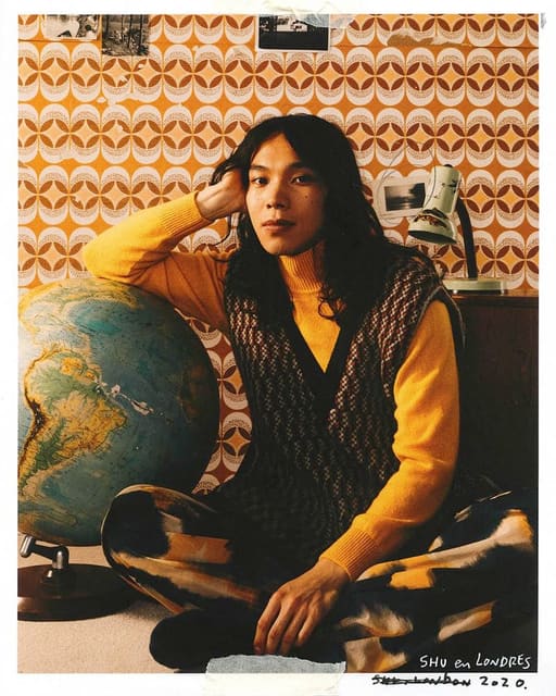 A world in your bedroom: The cozy sensua... — Document Journal