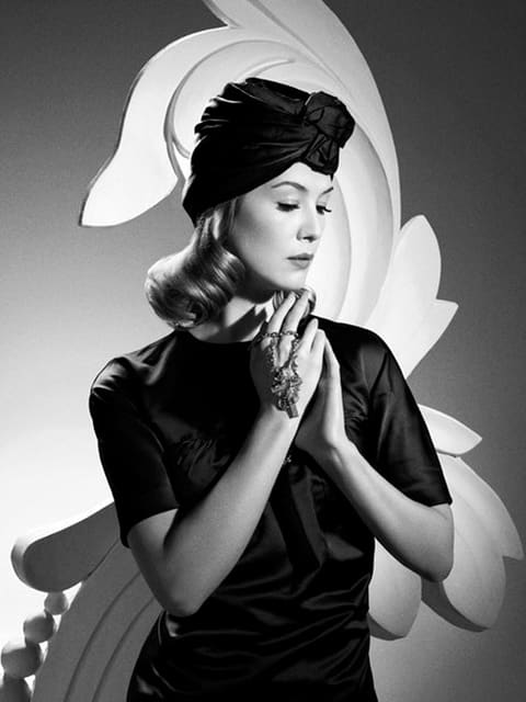 English Rose: Rosamund Pike — Vanity Fair UK
