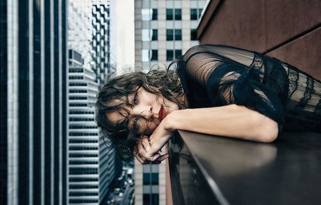 Sydney Lemmon — Flaunt