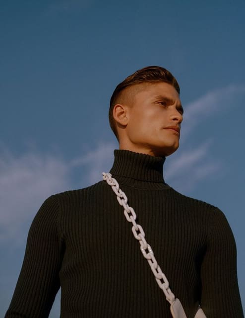 Reflective Isolation — L'Officiel Hommes Brasil