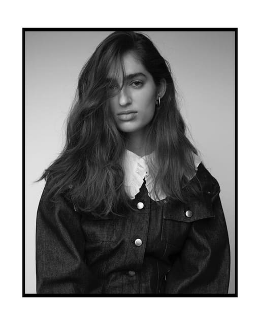 Nica Mestres by Jose Martinez