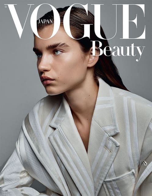 Five To Keep Beauty Alive — Vogue Japan