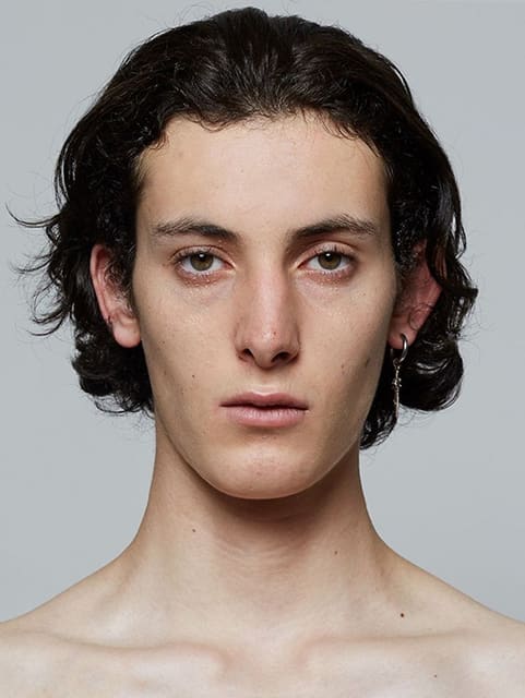 Ewen Dinam