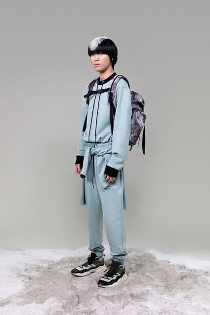 Youn Hwang — 4
