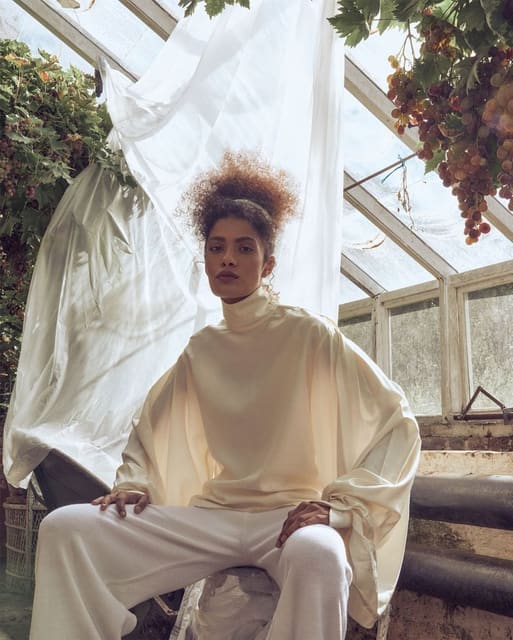 Under Wraps — Harper's Bazaar Arabia