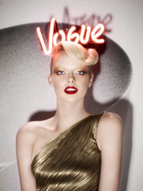 Elza Luijendijk by Luciana Val & Franco ... — Vogue Türkiye