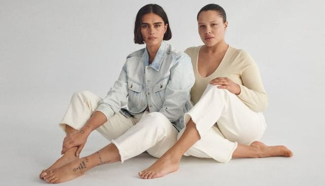 Denim — Violeta by Mango