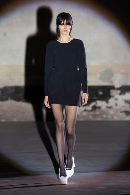 No. 21 F/W 21 Show — N21