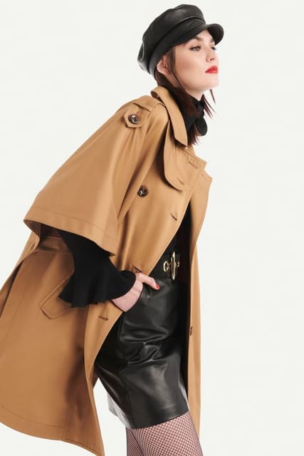 Manon Leloup — 2