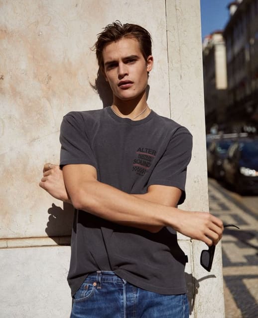 Lisbon w Parker Van Noord by Andrea Illa... — The Kooples
