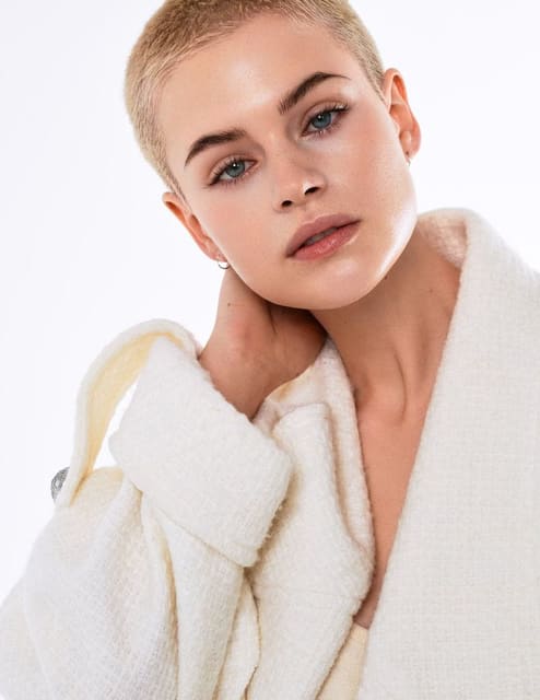 Švelnios akimirkos — L'Officiel Lithuania