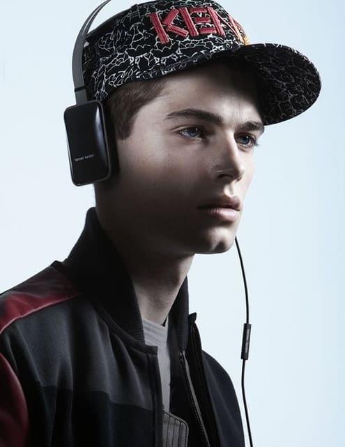 Florian Neuville — 9
