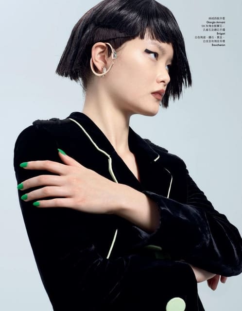 A close-up of the chic — Elle Hong Kong
