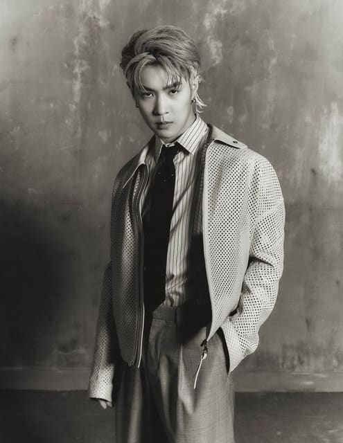 Takes Off: Victor Ma — L'Officiel Hommes Italia