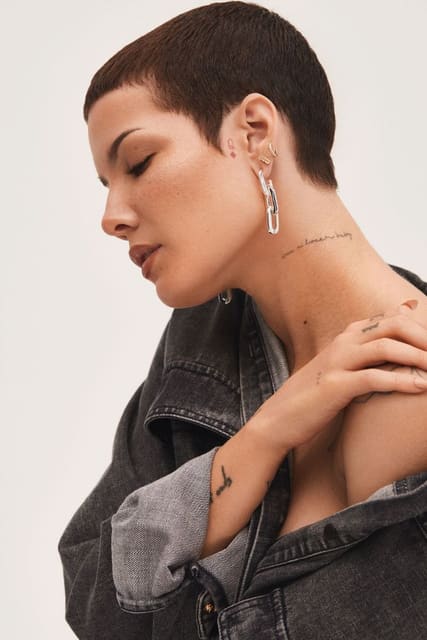 Halsey — BYRDIE