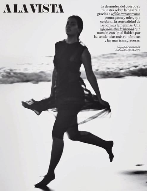 A LA VISTA — Vogue España