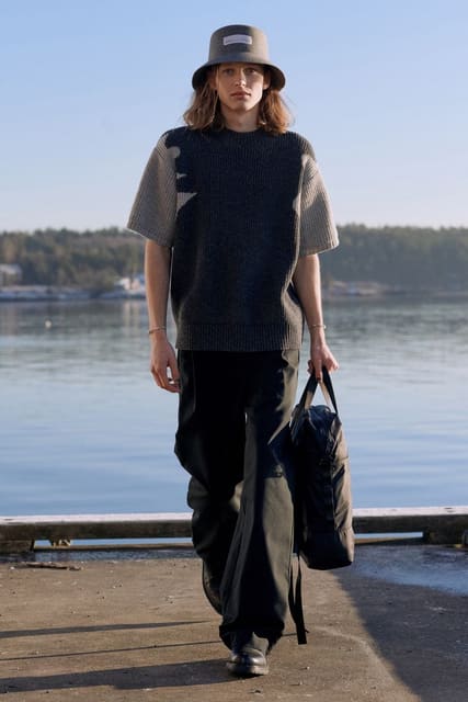 Holzweiler AW21 Show, The Twist — Holzweiler