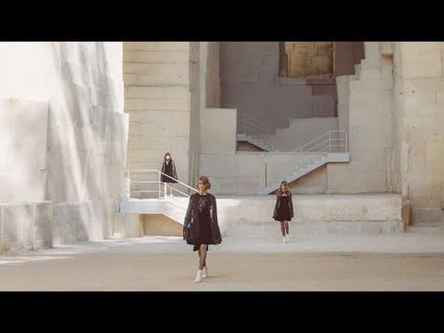 Moira Berntz — 6