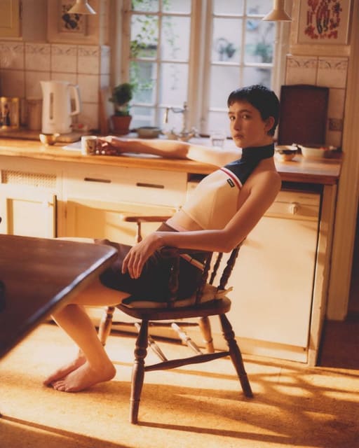 Le Jeune Arlequin — Eurowoman