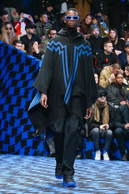 Marcelo Burlon County of Milan F/W 20 Sh... — Marcelo Burlon