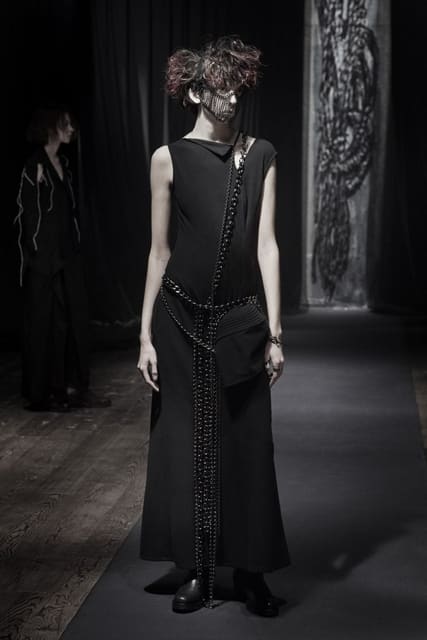 Yohji Yamamoto F/W 21 Show Tokyo — Yohji Yamamoto