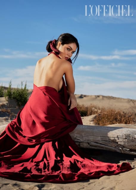 Rose in Desert — L'Officiel Brasil