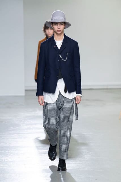 Isaac Orozco — 6