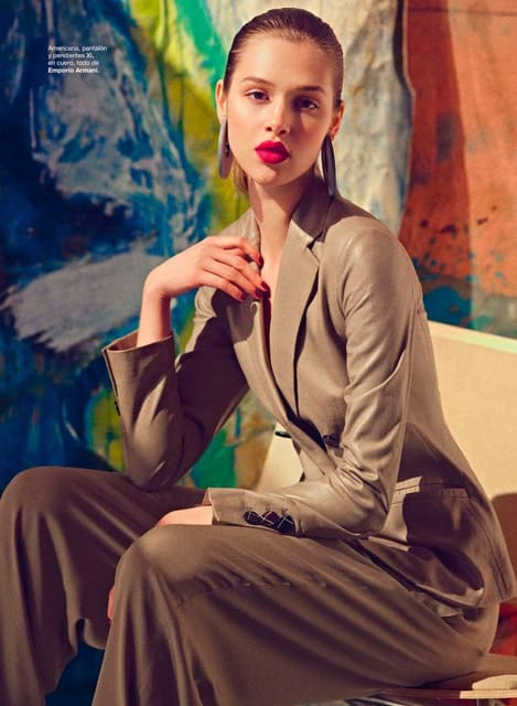 OLEO SOBRE LIENZO — Harper's Bazaar España