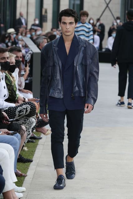 Riccardo Giulivi — 7