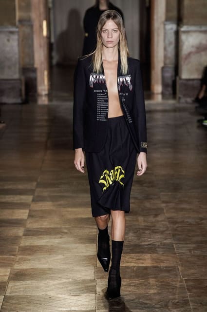 Raf Simons S/S 22 Show — Raf Simons