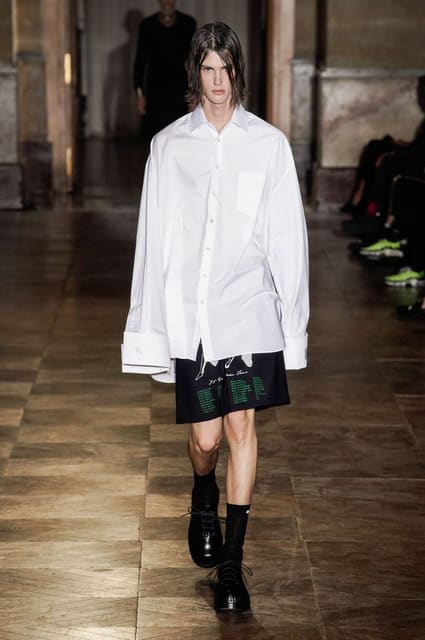 Raf Simons S/S 22 Show — Raf Simons