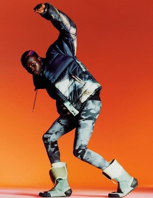 LINE OF BEAUTY.Clad in full look — 10 Men Magazine