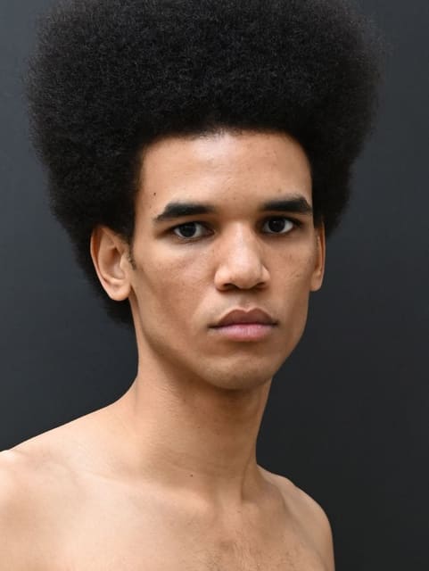 Otis Giovanni — 1