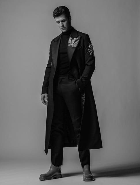 The Dancing God: Roberto Bolle — L'Officiel Hommes Italia