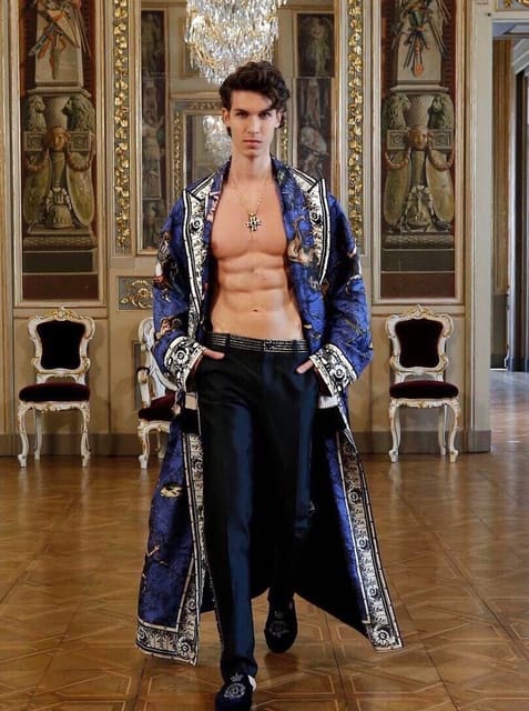 Dolce & Gabbana Alta Sartoria Fall 2020 ... — Dolce & Gabbana