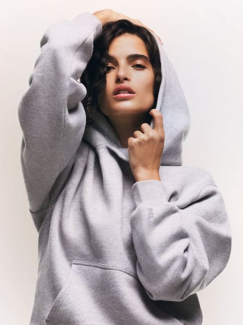 Aritzia: Tna Sweatfleece Winter 2021 Cam... — Aritzia